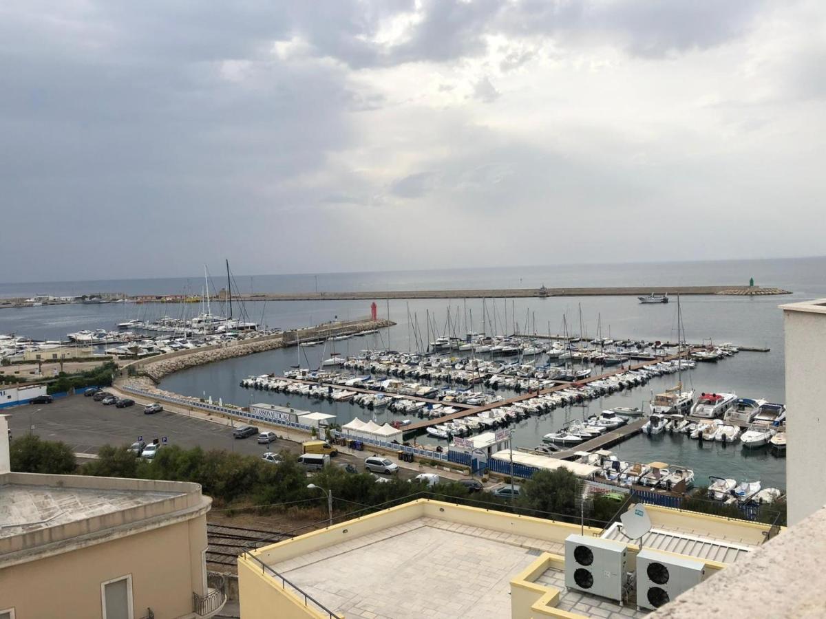 Le Terrazze Sul Mare Gallipoli Centro Екстер'єр фото